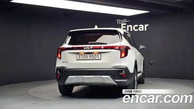 Kia Seltos 2023 thumb 4