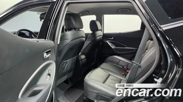 Hyundai Santa Fe 2015 thumb 11