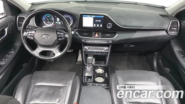 Hyundai Grandeur 2017 thumb 7