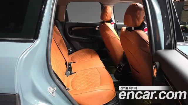 MINI Countryman 2023 thumb 12