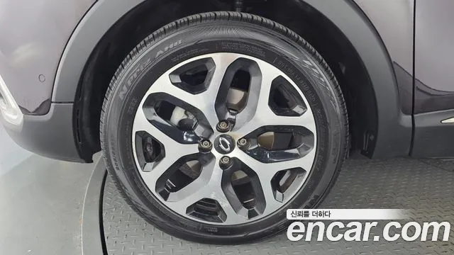 Renault-KoreaSamsung Captur 2018 thumb 5