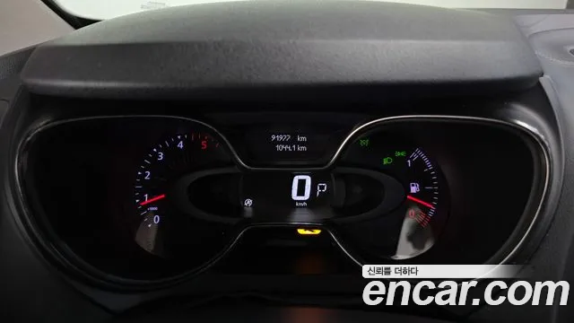 Renault-KoreaSamsung Captur 2018 thumb 8