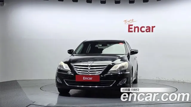 Hyundai Genesis 2013 thumb 3