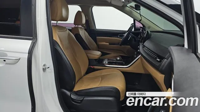 Kia Carnival 2021 thumb 10