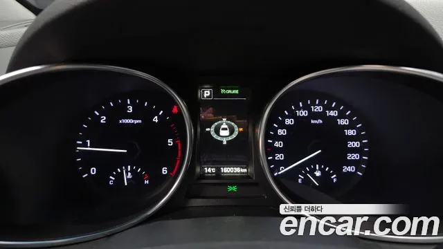 Hyundai Santa Fe 2015 thumb 8