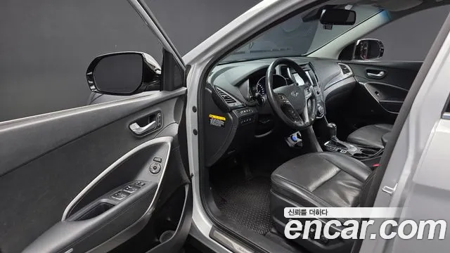 Hyundai Santa Fe 2015 thumb 10