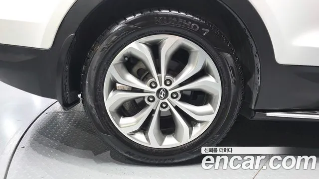 Hyundai Santa Fe 2013 thumb 5