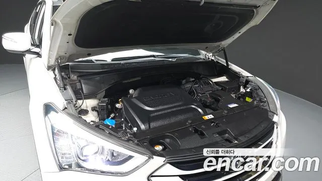 Hyundai Santa Fe 2013 thumb 6