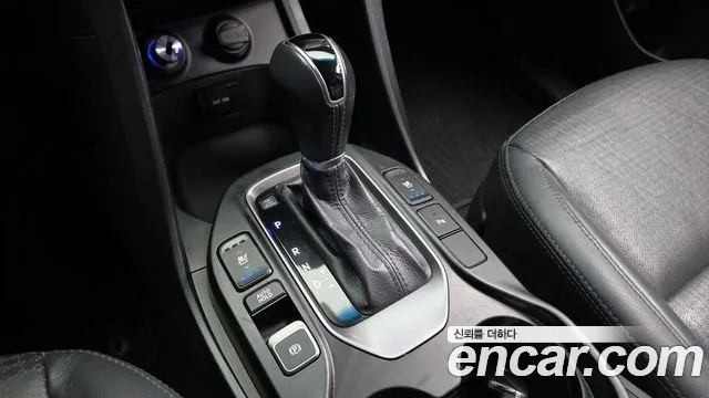 Hyundai Santa Fe 2013 thumb 9
