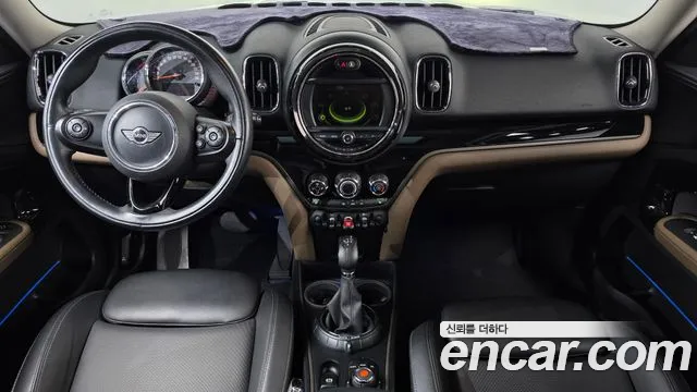 MINI Countryman 2017 thumb 7
