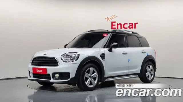 MINI Countryman 2017 thumb 11