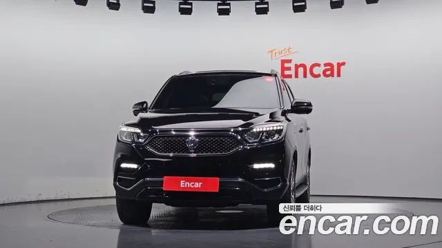 KG_Mobility_Ssangyong Rexton 2017 thumb 3