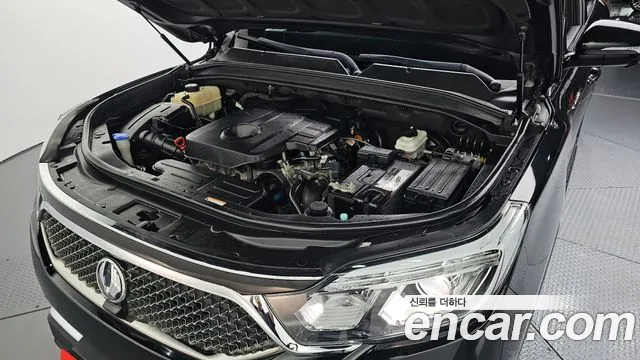 KG_Mobility_Ssangyong Rexton 2017 thumb 6