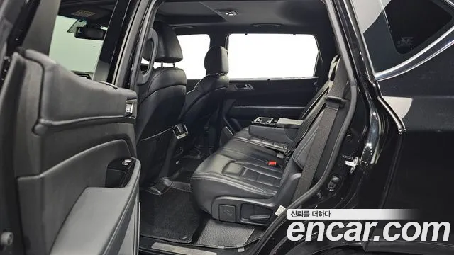 KG_Mobility_Ssangyong Rexton 2017 thumb 12