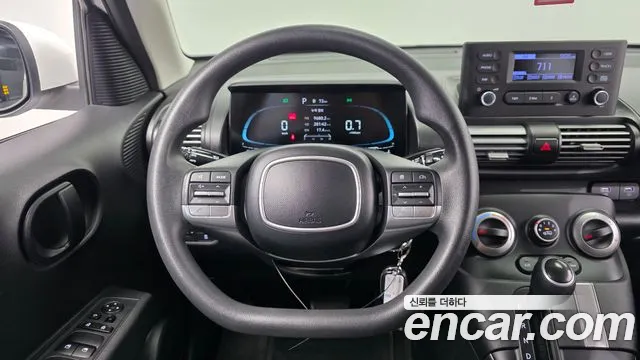 Hyundai Casper 2022 thumb 12
