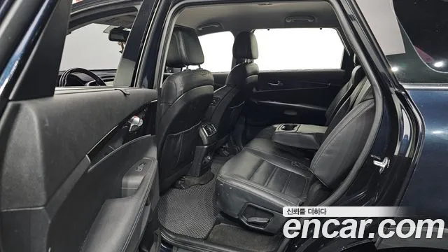 Kia Sorento 2017 thumb 11