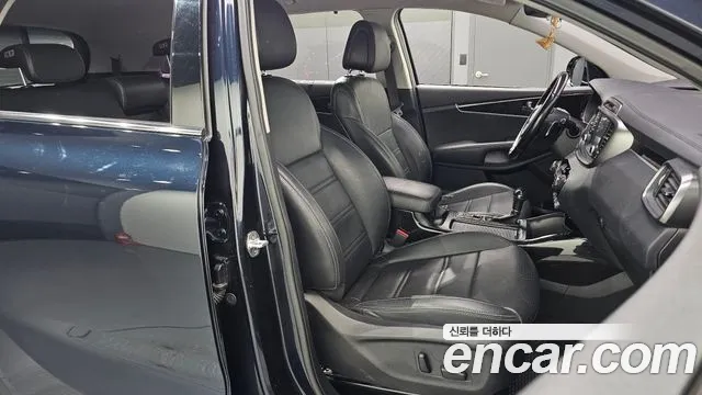 Kia Sorento 2017 thumb 12