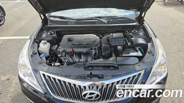 Hyundai Grandeur 2015 thumb 6