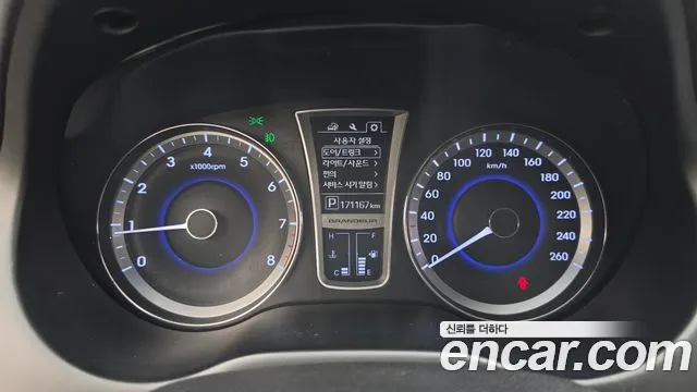 Hyundai Grandeur 2015 thumb 8