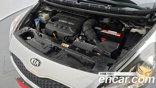Kia Carens 2014 thumb 6