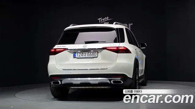 Mercedes-Benz GLE 2026 thumb 4