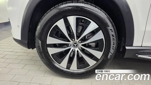 Mercedes-Benz GLE 2026 thumb 5