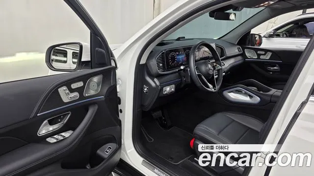 Mercedes-Benz GLE 2026 thumb 10