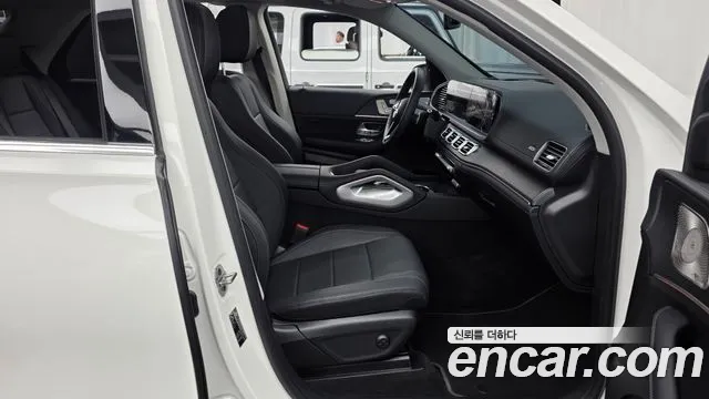 Mercedes-Benz GLE 2026 thumb 11