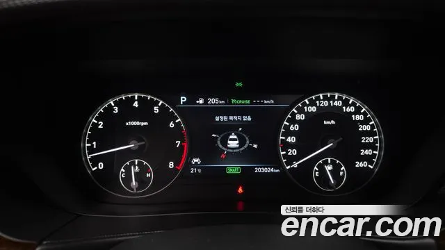 Genesis G90 2017 thumb 8
