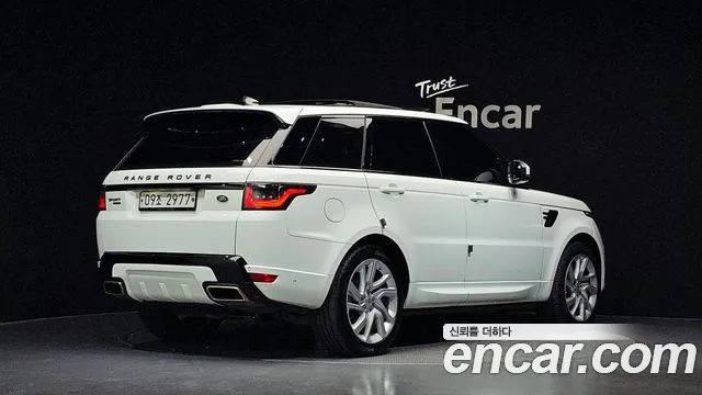 Land Rover Range Rover Sport 2018 thumb 2