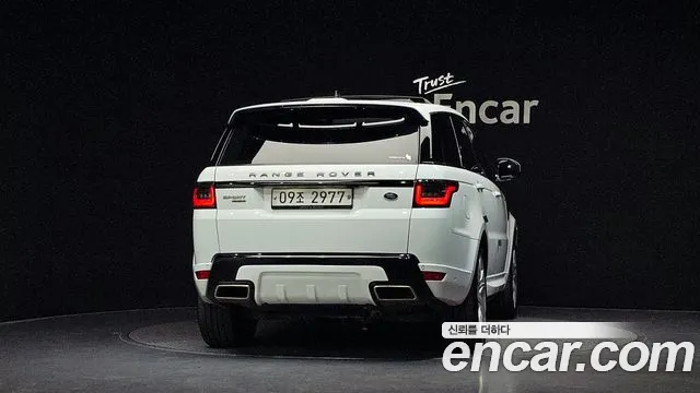 Land Rover Range Rover Sport 2018 thumb 4