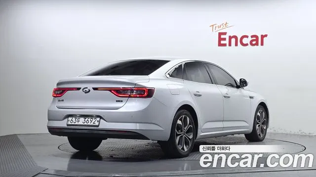 Renault-KoreaSamsung Megane 2019 thumb 2
