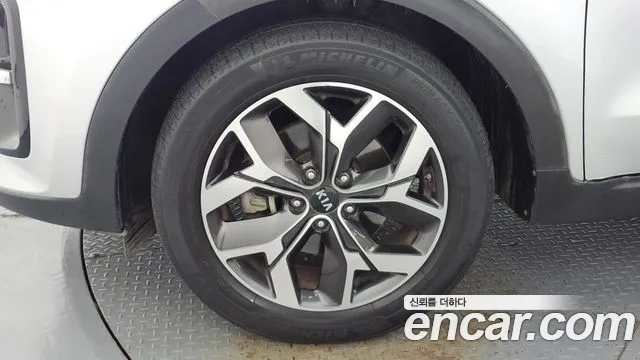 Kia Sportage 2019 thumb 5