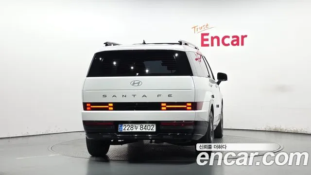 Hyundai Santa Fe 2023 thumb 3