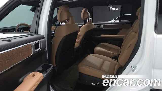 Hyundai Santa Fe 2023 thumb 11