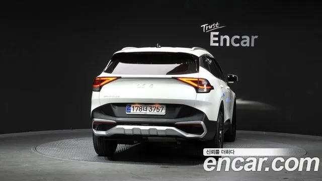 Kia Sportage 2022 thumb 4