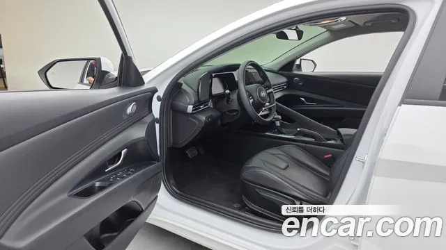 Hyundai Avante 2025 thumb 10