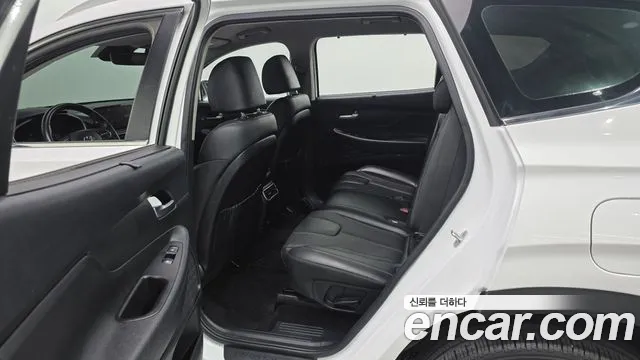 Hyundai Santa Fe 2022 thumb 11