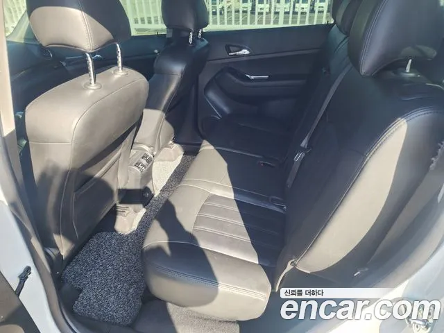 ChevroletGMDaewoo Orlando 2015 thumb 10