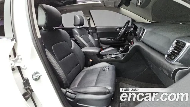 Kia Sportage 2016 thumb 12