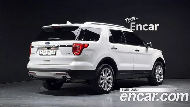 Ford Explorer 2016 thumb 2