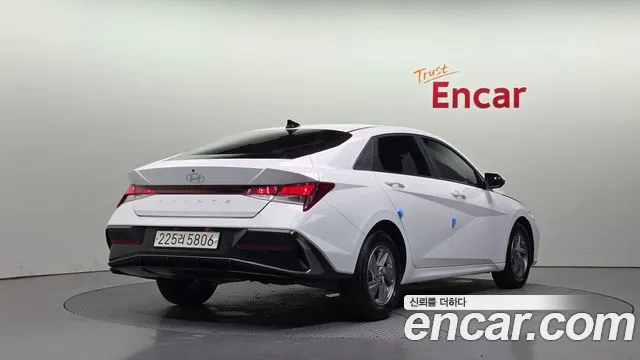 Hyundai Avante 2023 thumb 2