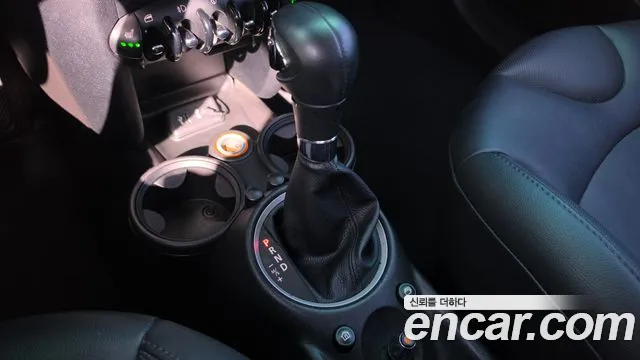 MINI Hatch 2012 thumb 9