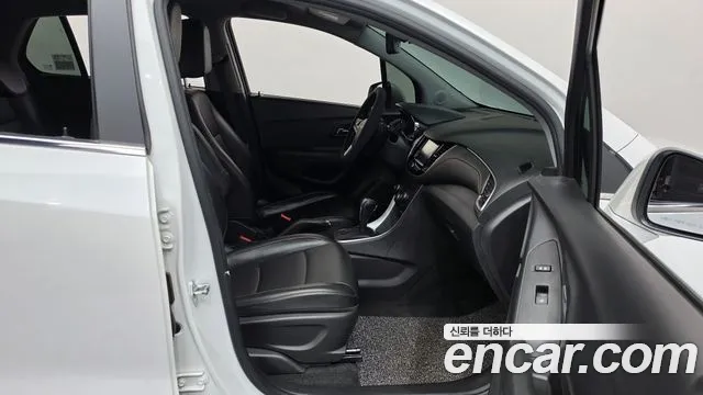 ChevroletGMDaewoo Tracker 2018 thumb 11