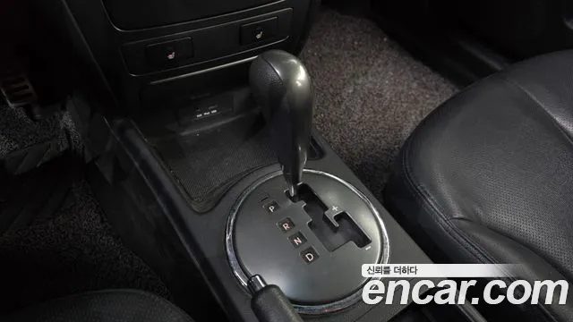 Kia Lotze 2010 thumb 9