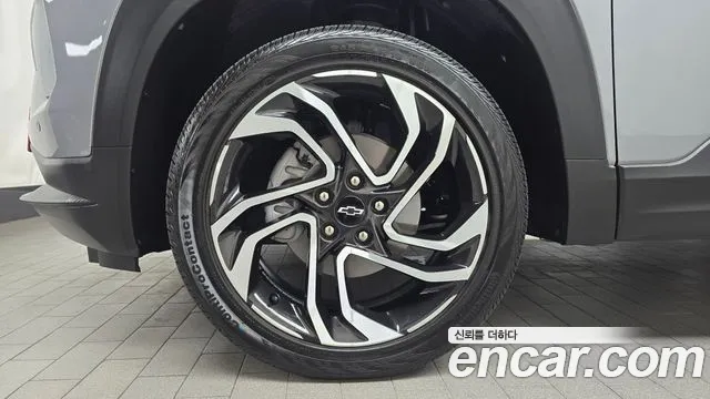ChevroletGMDaewoo TrailBlazer 2024 thumb 5