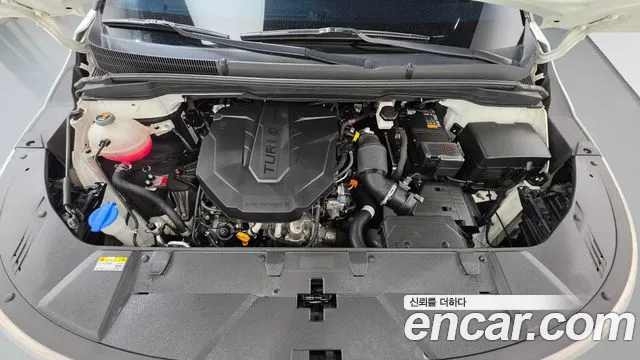 Kia Carnival 2023 thumb 6