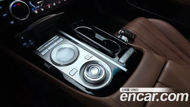 Genesis G80 2022 thumb 8