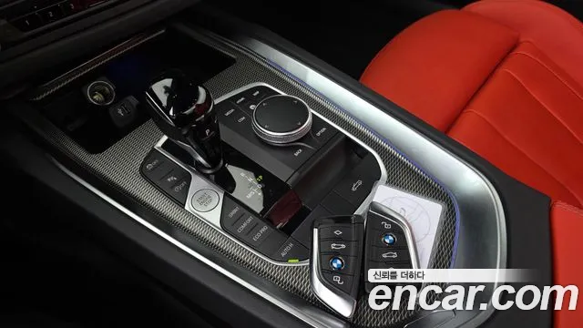 BMW Z4 2026 thumb 9