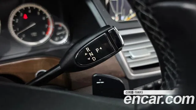 Mercedes-Benz E-Класс 2013 thumb 9